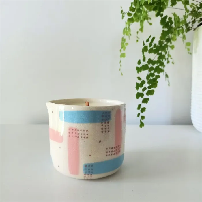 Clean Satisfaction Vibrators Hit The Spot Pastel Massage Candle