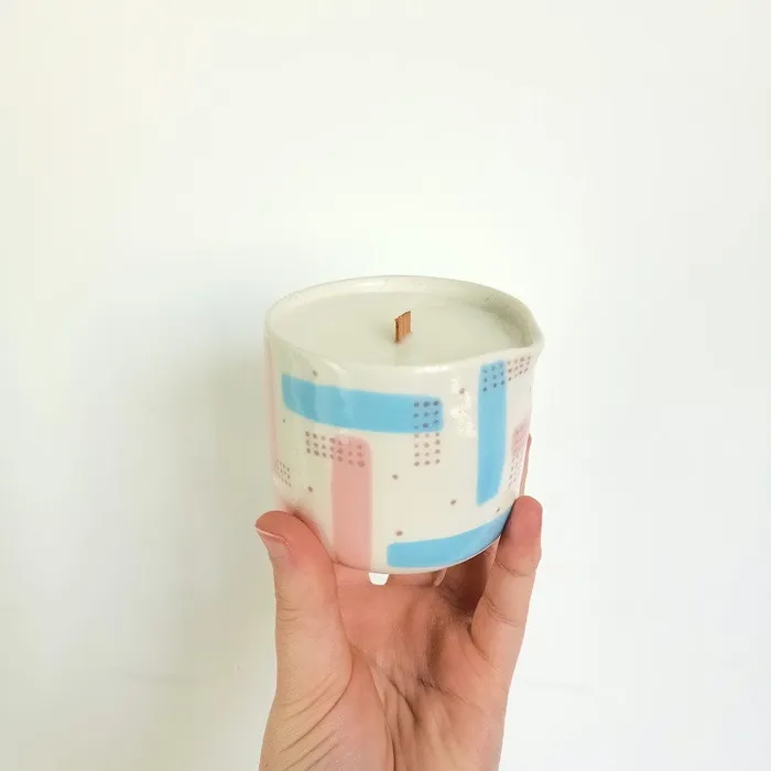 Clean Satisfaction Vibrators Hit The Spot Pastel Massage Candle