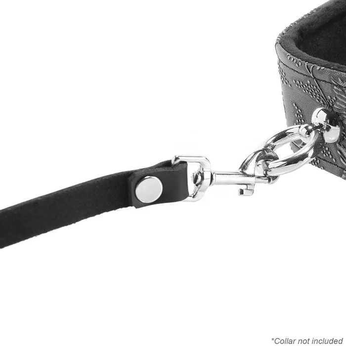 Spartacus 4 Leather Leash pink cherry Restraints Spartacus 4 Leather Leash pink cherry Restraints