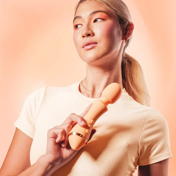 Vush Vush Majesty 2 Wand Vibrator Vibrators