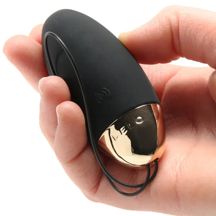 Anal Lelo LYLA 2 Remote SenseMotion Egg Vibe in Obsidian Black Anal Lelo LYLA 2 Remote SenseMotion Egg Vibe in Obsidian Black