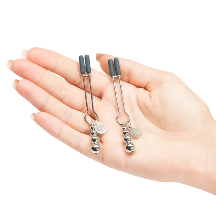 Vibrators Fifty Shades of Grey Fifty Shades of Grey The Pinch Adjustable Nipple Clamps